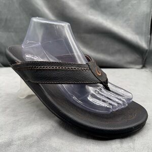 OluKai Hiapo Leather Sandals Men’s Size 11 Black Brown Casual Comfort